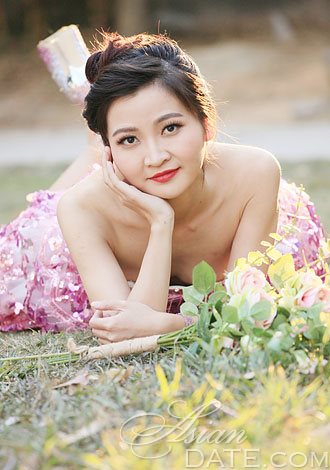 Most gorgeous profiles: Asian attractive member Jinlian from Shenzhen