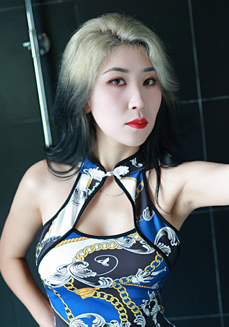 Most gorgeous profiles: Siman from Nanjing, dating pretty Asian member